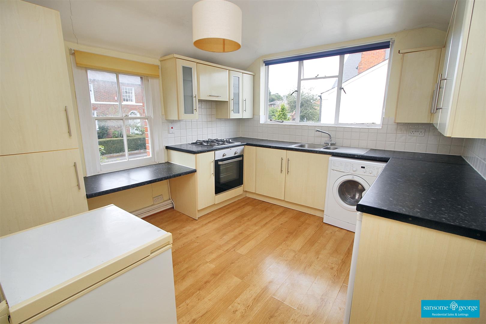 2 bed property in Baker Street, Reading
